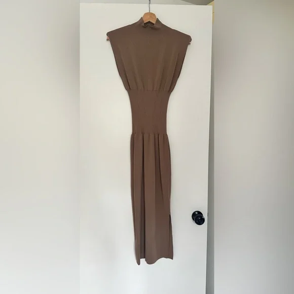 NA-KD Midi Bodycon Dress with Side Slit - Picture 2 of 4